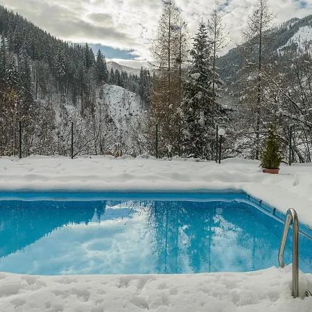 Holiday home Beautiful In With Hot Tub *